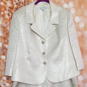 2 PC Tahari by Arthur Levine Size 22 W